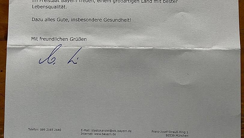 Das Gl&uuml;ckwunsch-Schreiben, das S&ouml;llner bei Facebook ver&ouml;ffentlicht hat.