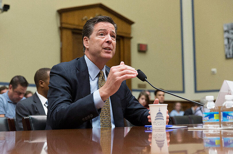 FBI-Chef James Comey sah in einer Anhörung zur Mail-Affäre keine kriminelle Absicht bei Hillary Clinton. Foto: Michael Reynolds