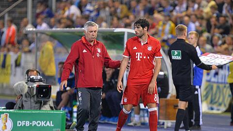 Carlo Ancelotti ist schwer angetan vom der Leistung des Bayern-Verteidigers.