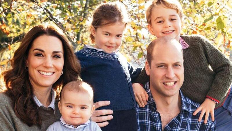 Eine royale Familie: Prinz William mit seiner Frau Herzogin Kate und den drei Kindern Prinz Louis (l), Prinzessin Charlotte (M) und Prinz George (r). Foto (2018): Matt Porteous/PA Wire Eine royale Familie: Prinz William mit seiner Frau Herzogin Kate und den drei Kindern Prinz Louis (l), Prinzessin Charlotte (M) und Prinz George (r). Foto (2018): Matt Porteous/PA Wire