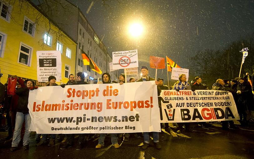 Hier die Anhänger der islamkritischen Bewegung Bagida.