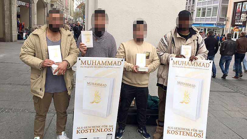 Ein Foto vom Osterwochenende: "We love Muhammad" in München.
