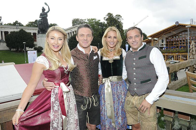 Stefan Mross mit Freundin Anna Carina Woitschack und Sandra Abt mit Mann Christian Abt