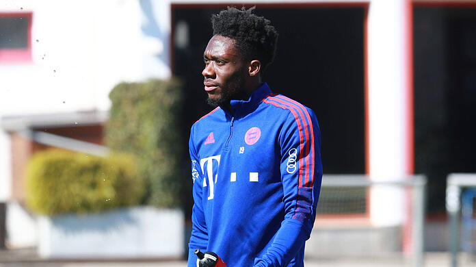 Alphonso Davies hat sich von seiner leichten Herzmuskelentzündung erholt und arbeitet - ebenso wie Niklas Süle - derzeit für seine Rückkehr auf den Platz.