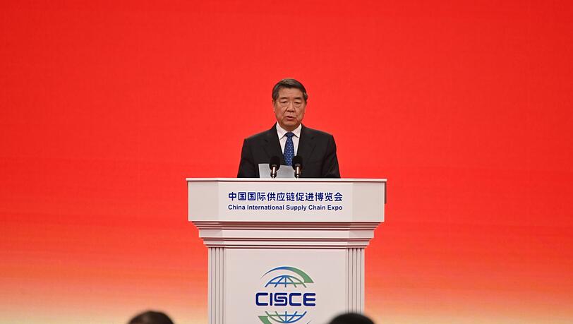 Chinas Vize-Ministerpräsident sprach von einer zunehmenden Turbulenz in der Welt.