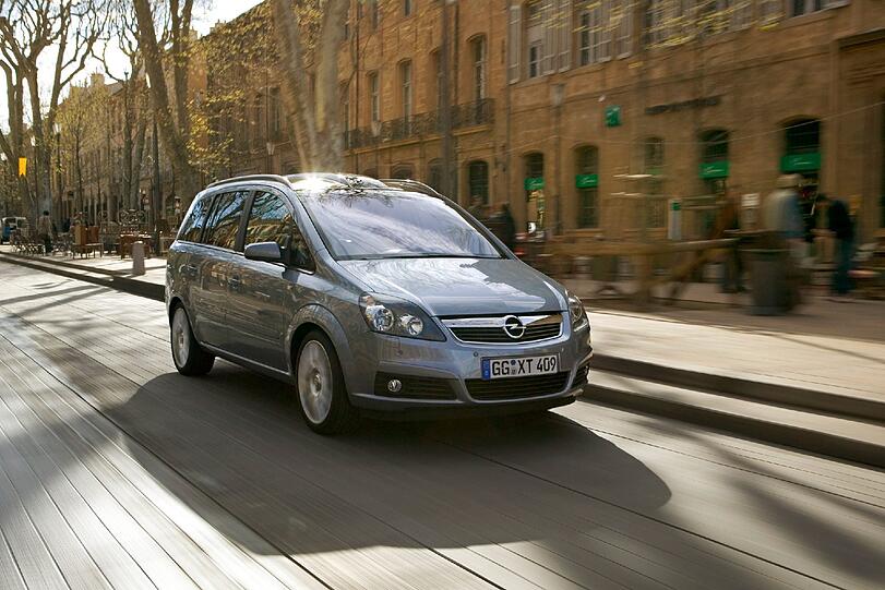 Der Opel Zafira bietet innen viel Platz und ein flexibles Sitzsystem - der Wagen zählt laut TÜV-Report 2013 aber nicht gerade zu den zuverlässigsten Autos.