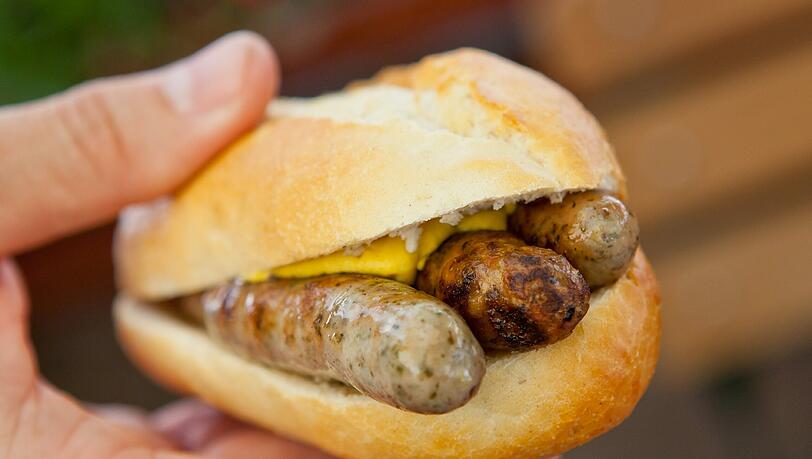 Geht es nach Agrarminister Christian Schmidt (CSU), ist es bald vorbei mit der „geprüften Qualität“ bei der Thüringer Rostbratwurst. Geht es nach Agrarminister Christian Schmidt (CSU), ist es bald vorbei mit der „geprüften Qualität“ bei der Thüringer Rostbratwurst.