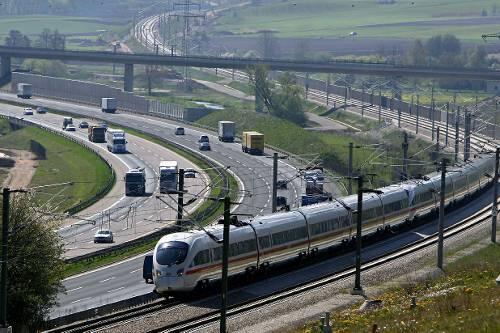 München wird Kreuzungspunkt von zwei europäischen Hochgeschwindigkeitsstrecken der Bahn.