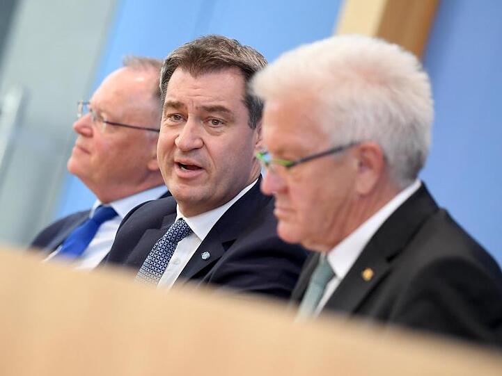 Stephan Weil, Markus Söder und Winfried Kretschmann. Foto: Britta Pedersen