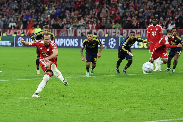 Verwandelte den Strafsto&szlig; zum 2:1 f&uuml;r den FC Bayern: Harry Kane.