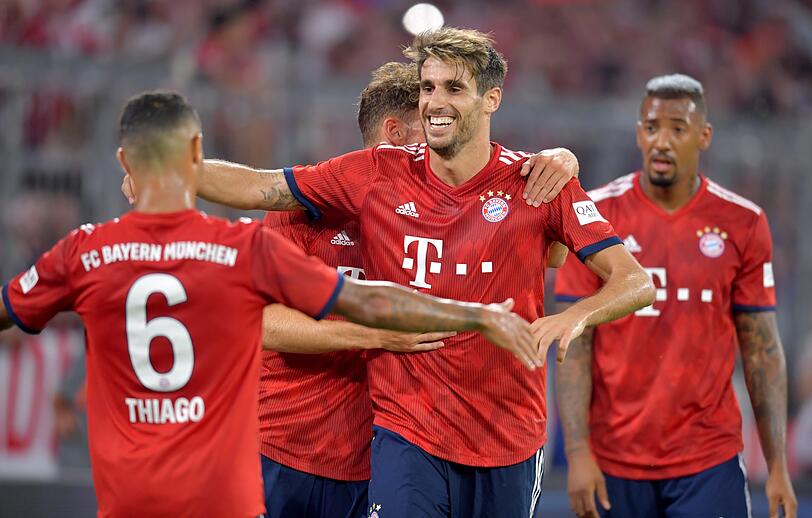 Der FC Bayern feiert im Testspiel gegen Manchester United einen überzeugenden Prestigeerfolg - die Bilder zum Spiel.