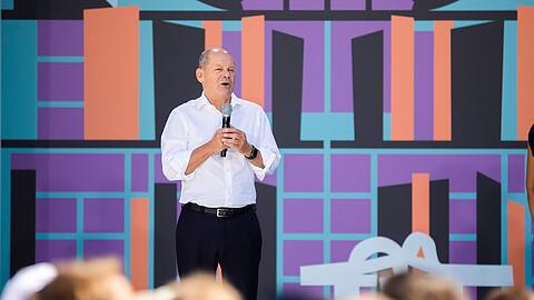 Bundeskanzler Olaf Scholz beim Tag der offenen Tür der Bundesregierung.