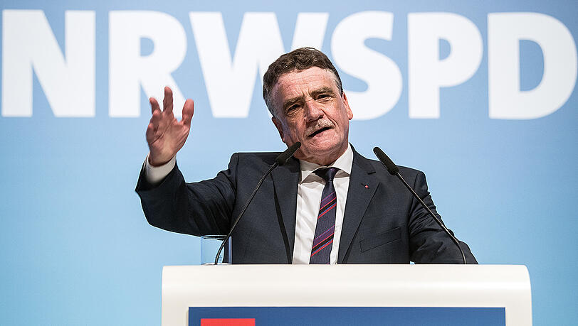 Michael Groschek war von 2001 bis 2012 bereits Generalsekretär der Landes-SPD. Michael Groschek war von 2001 bis 2012 bereits Generalsekretär der Landes-SPD.