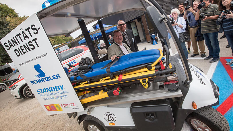 Ein elektrisches Sanitätsmobil der Aicher Ambulanz.