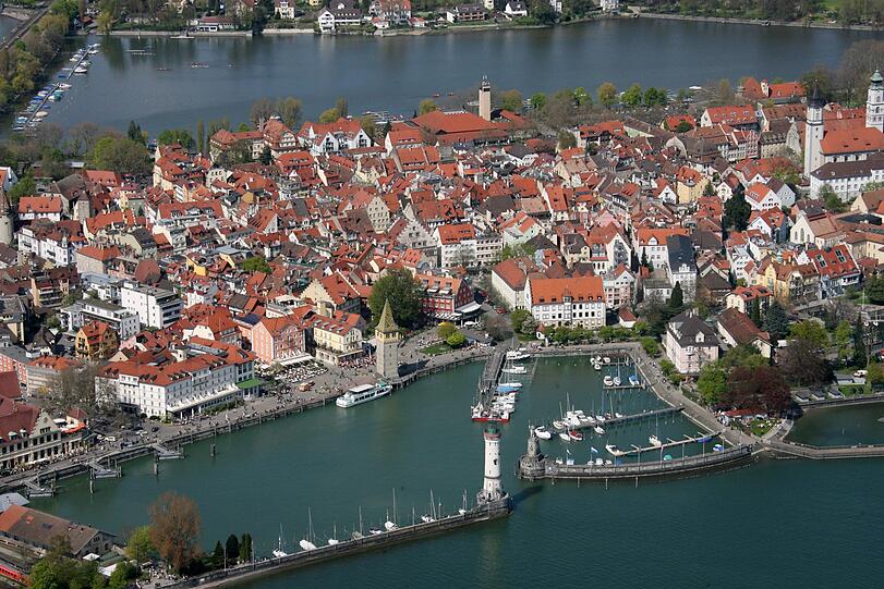 In Lindau durchsuchten Steuerfahnder die Räumlichkeiten der Stadtverwaltung. (Archivbild)