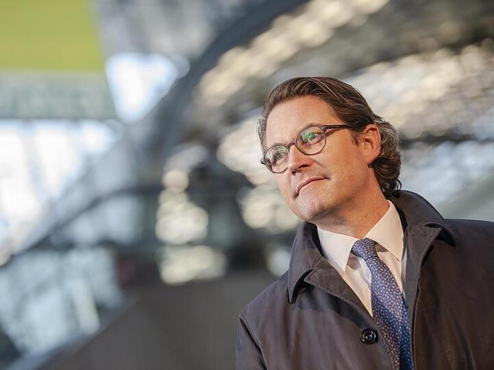 Bundesverkehrsminister Andreas Scheuer (CSU) plant im Frühjahr ein Spitzentreffen zur Bahn.