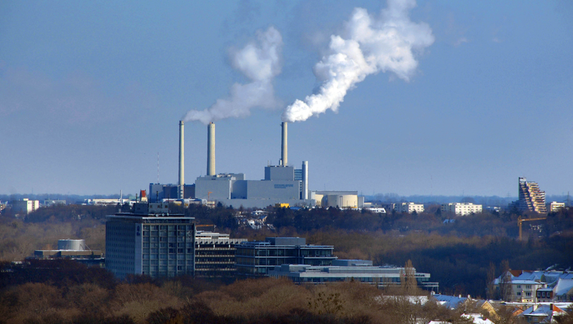 Noch bis zum Sommer verfeuern die Stadtwerke in Unterföhring, nördlich von München, Kohle. Dann wird auf Gas umgestellt. Doch ist das wirklich besser? Noch bis zum Sommer verfeuern die Stadtwerke in Unterföhring, nördlich von München, Kohle. Dann wird auf Gas umgestellt. Doch ist das wirklich besser?