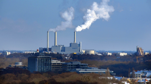 Noch bis zum Sommer verfeuern die Stadtwerke in Unterföhring, nördlich von München, Kohle. Dann wird auf Gas umgestellt. Doch ist das wirklich besser?