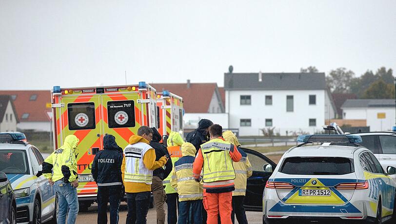 Polizei und Rettungskr&auml;fte waren im Einsatz - auch mit Hubschraubern.