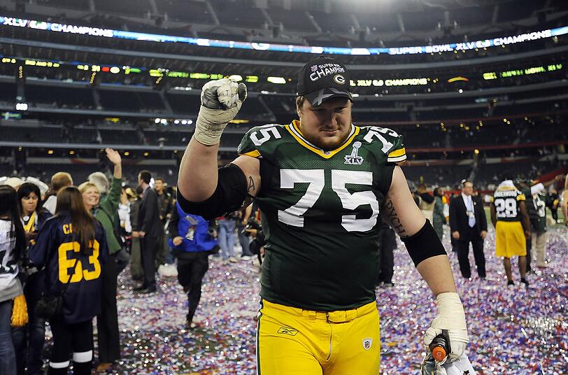 DieGreen Bay Packers sind zum vierten Mal Super Bowl-Champion. Am Sonntagabend (Ortszeit) besiegte das Team aus dem US-Bundesstaat Wisconsin in einem spannenden Endspiel der National Football-League
(NFL) in Dallas Rekordmeister Pittsburgh Steelers mit 31:25. Die Bilder vom Sportfest.