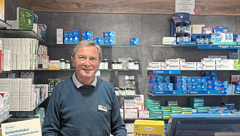 Apotheker Alfred Böhms Geheimtipp für alle, die schnell einen Arzttermin suchen: In der Fürstenrieder Straße haben einige Praxen Leerlauf. Apotheker Alfred Böhms Geheimtipp für alle, die schnell einen Arzttermin suchen: In der Fürstenrieder Straße haben einige Praxen Leerlauf.