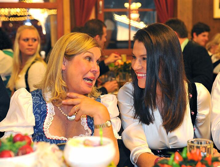 Frauen unter sich: Gerswid Herrmann und Professorin Marion Kiechle