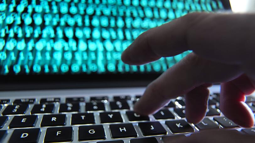 Die Polizei warnt vor dubiosen Anzeigen im Internet.