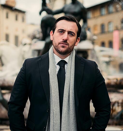 Der britische Tenor Freddie De Tommaso.