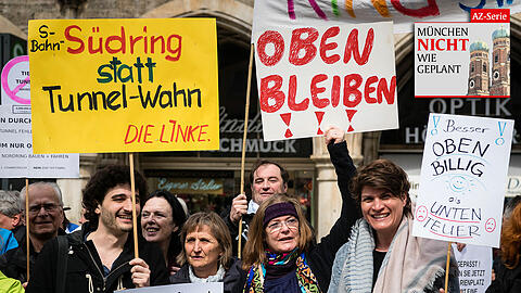 Protestkultur: Gegen die zweite Stammstrecke demonstrieren nicht nur Politiker, sondern auch Bürger &ndash; nur eines von vielen aktuellen Projekten, gegen die Münchner heute auf die Straße gehen.