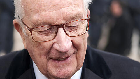 Belgiens ehemaliger König Albert II. hat eine uneheliche Tochter