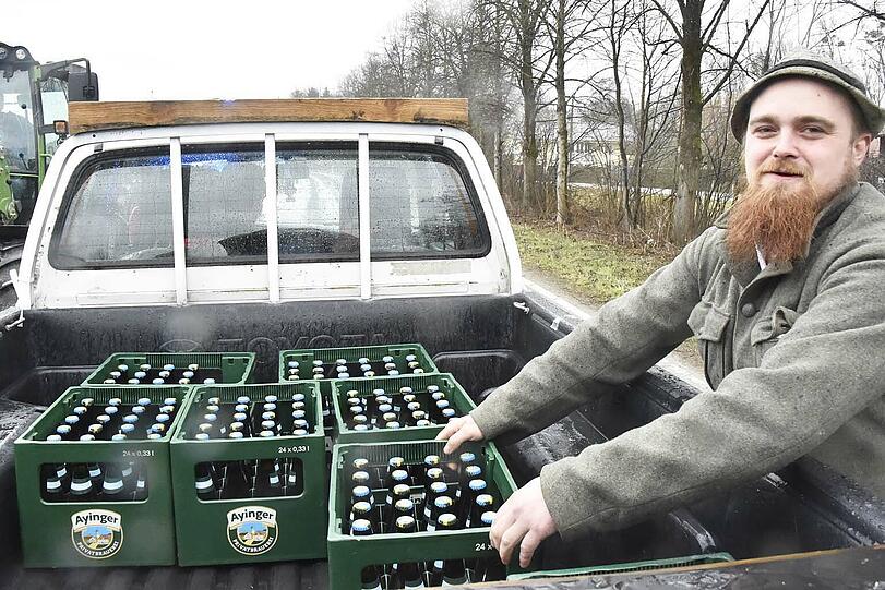 Insgesamt sieben Tragl staubten die Wegelagerer ab.
