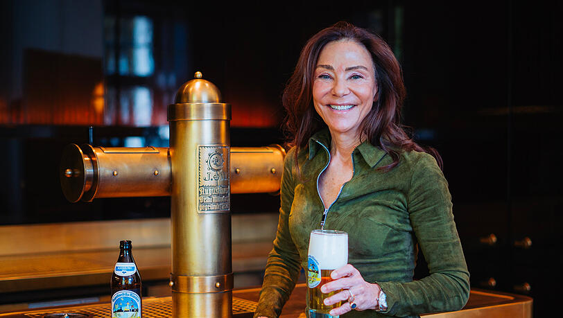 Mächtige Frau an der Spitze: Catherine Demeter ist erste Vorständin der Edith-Haberland-Wagner-Stiftung und zugleich drittgrößte Anteilseignerin der Brauerei. Ihr Vorgänger Ferdinand Schmid hatte sie zu seiner Nachfolgerin bestimmt. Mächtige Frau an der Spitze: Catherine Demeter ist erste Vorständin der Edith-Haberland-Wagner-Stiftung und zugleich drittgrößte Anteilseignerin der Brauerei. Ihr Vorgänger Ferdinand Schmid hatte sie zu seiner Nachfolgerin bestimmt.