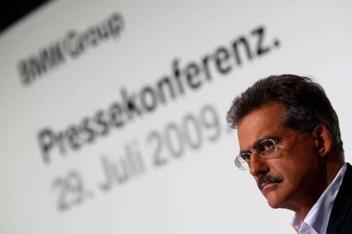 Ernster Blick bei der Bekanntgabe des Formel 1-Rückzugs: Motorsportchef Mario Theissen.