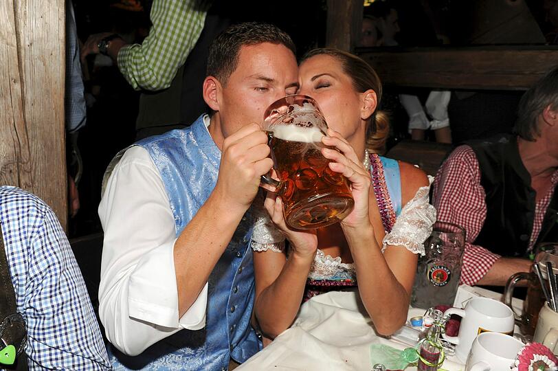 Giulia Siegel mit ihrem neuen Freund Frank Büchtmann
