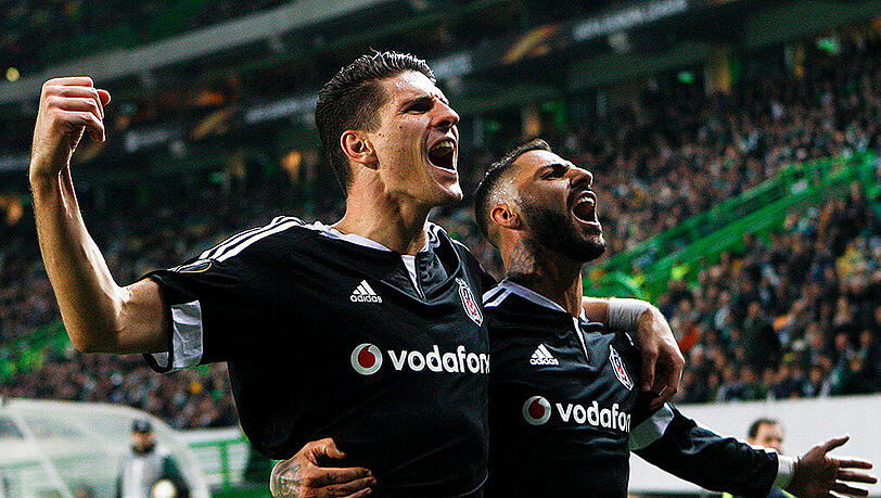 Mario Gomez hat beim 2:0-Sieg über Trabzonspor einen neuen Rekord aufgestellt. Mario Gomez hat beim 2:0-Sieg über Trabzonspor einen neuen Rekord aufgestellt.