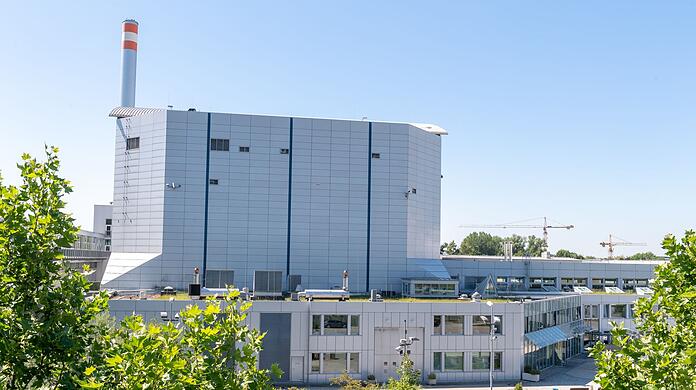 Der Forschungsreaktor München II (FRM II) steht auf dem Gelände der Technischen Universität München (TUM).