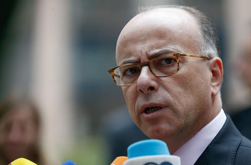 Innenminister Cazeneuve machte deutlich, dass neue "gewalttätige Aktionen" unmittelbar drohten. Foto: Laurent Dubrule