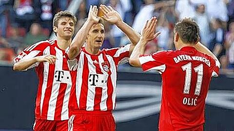 Miroslav Klose und Ivica Olic vorne drin, Thomas Müller als hängende Spitze dahinter - eine von mehreren Varianten in der Bayern-Offensive, die in den nächsten Wochen ohne die Verletzten Robben und Ribéry auskommen muss.