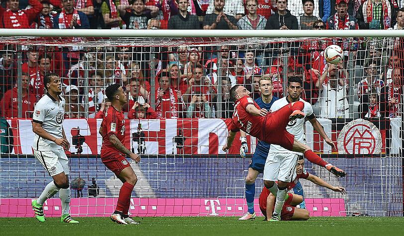 &bdquo;So ein Tor habe ich noch nicht gemacht&ldquo;: Franck Ribéry trifft per Kunst-Seitfallzieher.