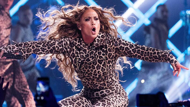 45 Prozent Fake-Follower soll Jennifer Lopez haben (63 Millionen).