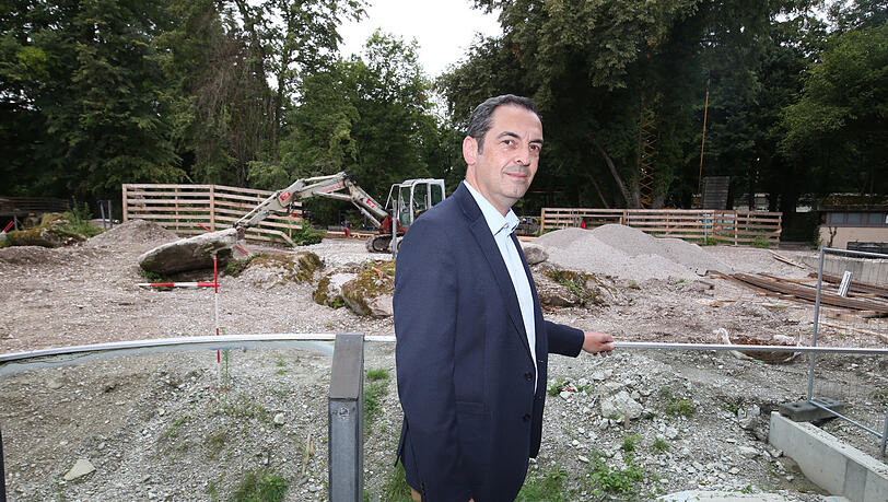 Zoo-Chef Rasem Baban hofft durch das neue Löwengehege auf Nachwuchs bei den Raubtieren. Zoo-Chef Rasem Baban hofft durch das neue Löwengehege auf Nachwuchs bei den Raubtieren.