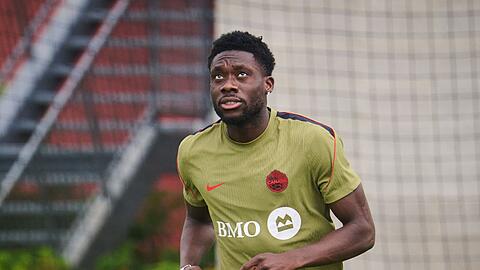 Bayern-Profi Alphonso Davies verpasst den WM-Auftakt mit Kanada.