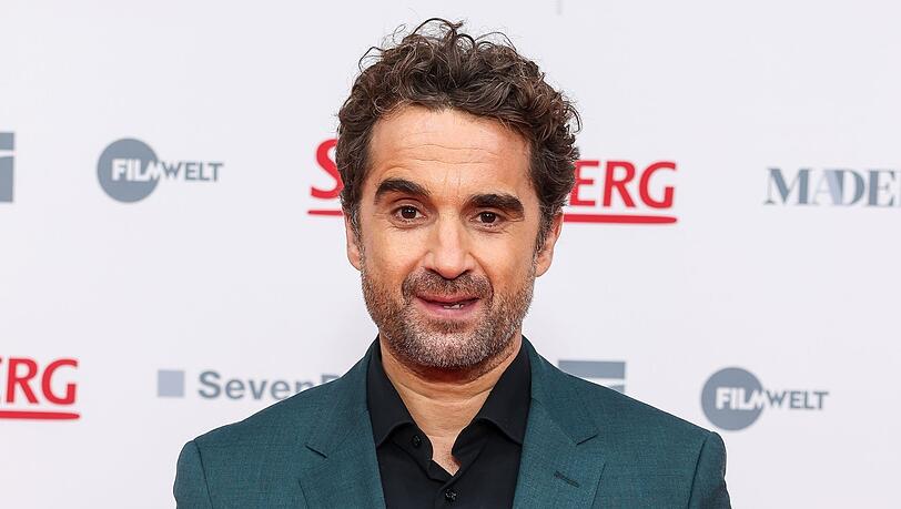 Der "Nord Nord Mord"-Star Oliver Wnuk hat ein Theaterstück mit Jugendlichen in Konstanz entwickelt. Der "Nord Nord Mord"-Star Oliver Wnuk hat ein Theaterstück mit Jugendlichen in Konstanz entwickelt.