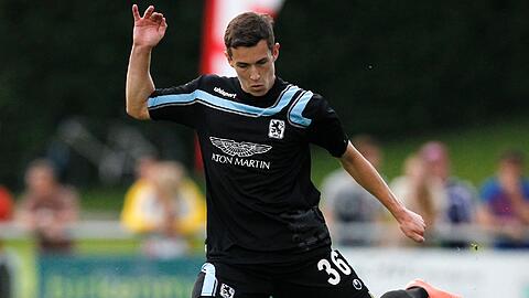 Testspiel gegen den TSV Kottern: Die Löwen gewinnen mit 7:0. Tore für den Zweitligisten erzielten Benjamin Lauth (3), Markus Ziereis (2), Liridon Vocaj und Basti Maier.