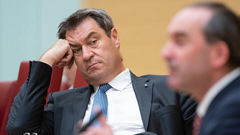 Auch Bayerns Ministerpräsident Markus Söder hat Masken-Gutscheine erhalten. (Archivbild)
