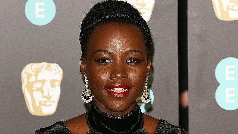 Lupita Nyong'o hat auf Instagram an Nikita Pearl Waligwa erinnert. Lupita Nyong'o hat auf Instagram an Nikita Pearl Waligwa erinnert.