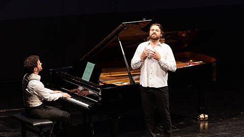 Konstantin Krimmel und der Pianist Ammiel Bushakevitz.