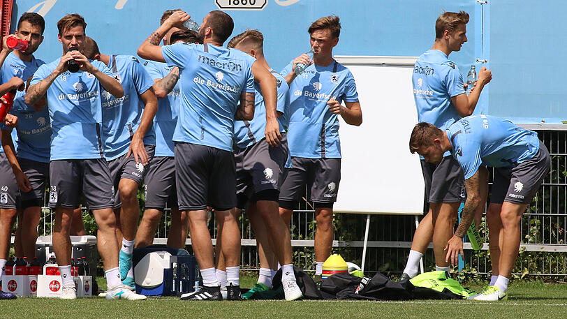 Weitere Bilder von der Einheit - am Samstag müssen die Löwen im Testspiel gegen den SV Heimstetten ran.
