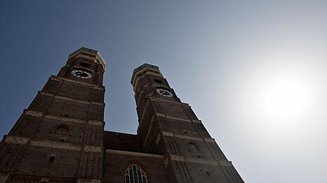 Der Unterhalt von Kirchen und Pfarrh&auml;user sind ein gro&szlig;er Kostenfaktor f&uuml;r die Erzdi&ouml;zese M&uuml;nchen-Freising. (Symbolbild)