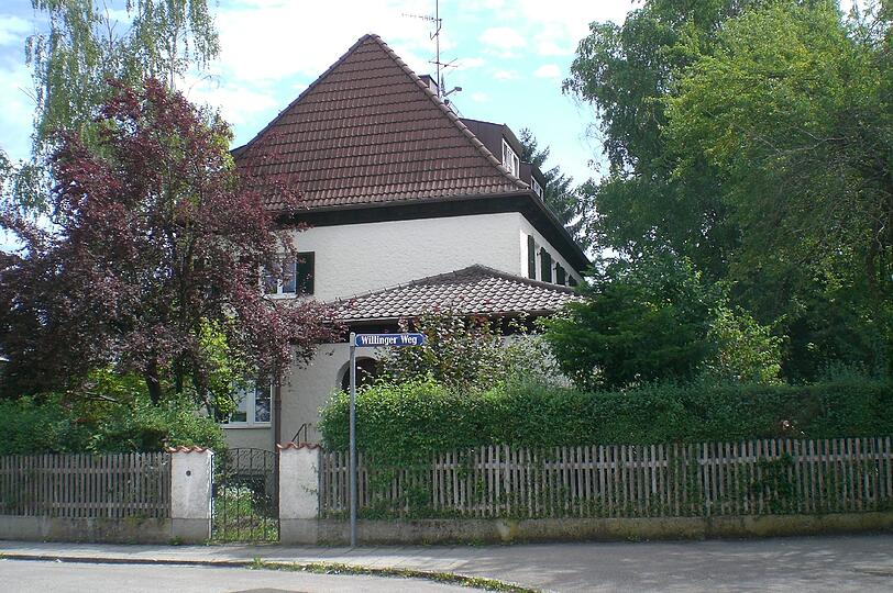 Am Willinger Weg soll die alte Villa einem Neubau weichen.